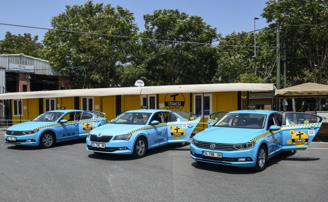 İstanbul'un yeni taksileri hizmet vermeye başladı